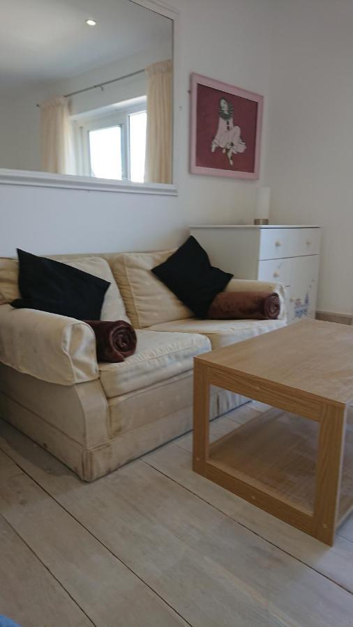 Surf Lookout - King Size En-Suite With Sea Views Newquay  Exterior photo